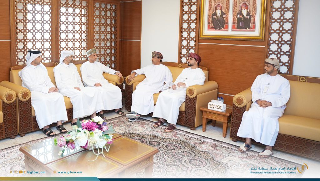 Qatari Labour Ministry Delegation Reviews Oman’s Trade Union System
